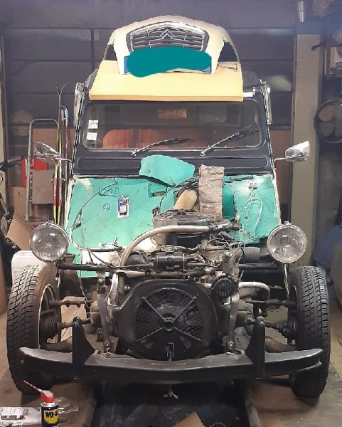 20210131_173034.jpg (153.35 Kio) Vu 5136 fois 2CV nue