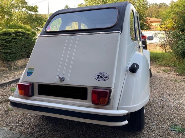 2cv ar.jpg