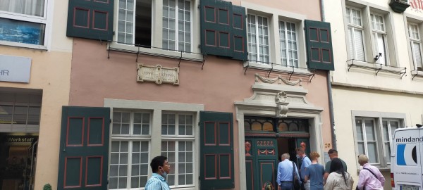 WhatsApp Image 2022-06-24 at 18.03.46.jpeg (192.93 Kio) Vu 1315 fois a maison de naissance de Beethoven.