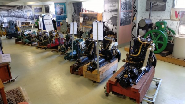 WhatsApp Image 2022-07-24 at 12.31.02.jpeg (232.9 Kio) Vu 707 fois Moteurs produit à Vaasa. Comme Nokia qui n'a pas vu venir le smartphone, les 2 fabricants de moteur in-bord, n'ont pas vu venir les hors-bord.