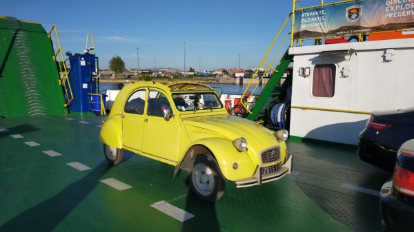 WhatsApp Image 2022-08-03 at 18.34.41.jpeg (164.54 Kio) Vu 988 fois Traversée avec le bac pour accéder à la péninsule de Neringa.