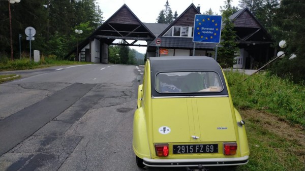 WhatsApp Image 2022-08-13 at 09.40.29.jpeg (228.11 Kio) Vu 860 fois Me voila en Slovaquie après seulement 42 km de route