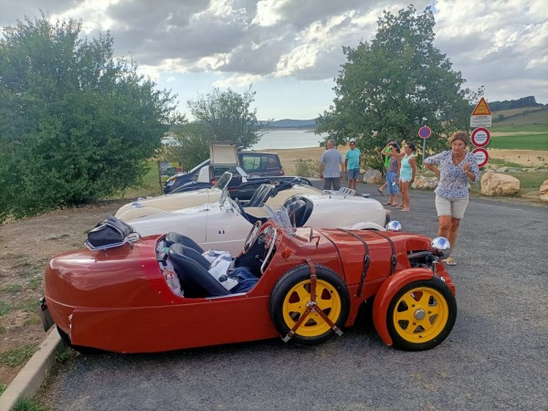 WhatsApp Image 2022-09-06 at 17.36.30.jpeg (499.23 Kio) Vu 977 fois Arrêt au lac de Montbel. Au top mais c'est marée basse.