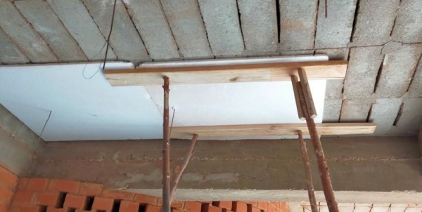 Capture 29.JPG (71.31 Kio) Vu 1254 fois Pose de la deuxième plaque de polystyrène