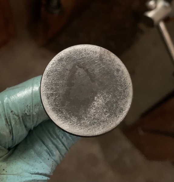 AB7E321B-5EF6-4206-9BD6-9DE0198B22A4.jpeg (408.08 Kio) Vu 6355 fois Après papier de verre