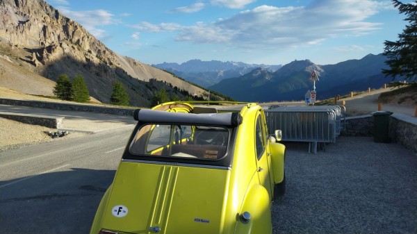 WhatsApp Image 2023-08-15 à 19.14.35.jpg (203.93 Kio) Vu 3032 fois 19h14 Col d'Izoard altitude 2360 m