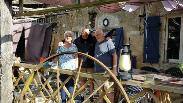 WhatsApp Image 2023-09-18 à 10.25.15.jpg (315.65 Kio) Vu 7792 fois Départ ce matin de chez John et Liliane