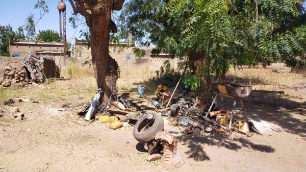 WhatsApp Image 2023-12-04 à 13.02.40_49880f54.jpg (384.75 Kio) Vu 3736 fois Le garage de Barnabé