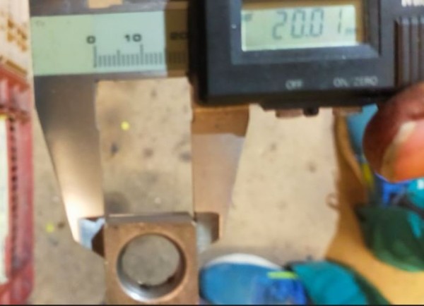 Capture 112.JPG (34.93 Kio) Vu 6165 fois mesure 20.01 mm de l'autre