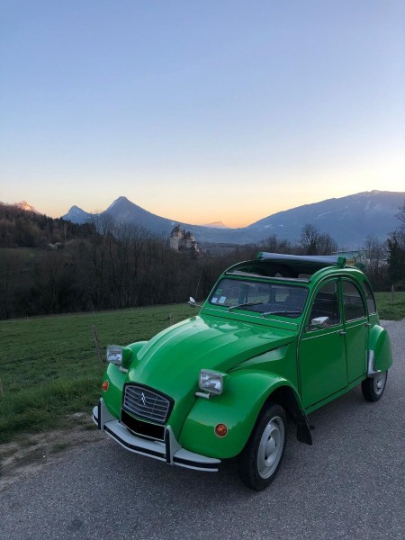 2 cv av1.jpg