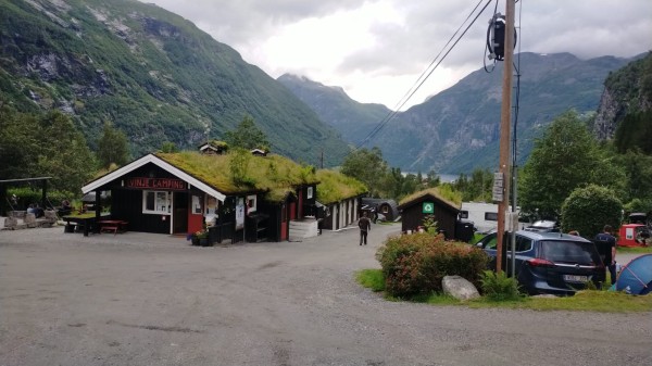 Au camping on retrouve les toits végétalisées