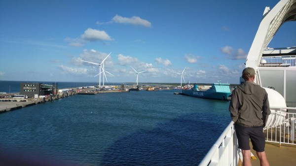 Accueillis au Danemark avec de belles éoliennes