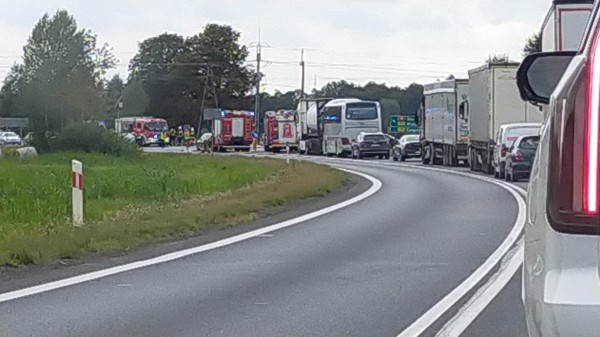 Gros accident sur la route en direction de l'Allemagne