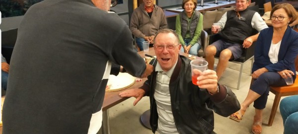 WhatsApp Image 2024-09-05 à 20.35.17_8d13b978.jpg (168.12 Kio) Vu 2096 fois Cérémonie d'intronisation officielle de Paulo au sein du KBD