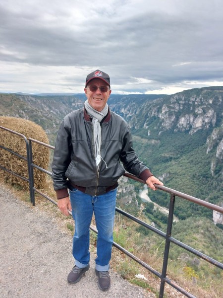 WhatsApp Image 2024-09-06 à 11.48.05_70aeaf10.jpg (219.31 Kio) Vu 2092 fois le voilà fier d'appartenir au KBD: (kit car base 2CV)