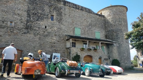 Arrêt à la Cavalerie