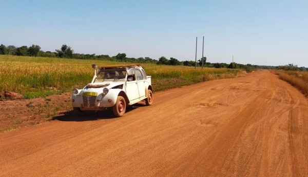 Nombreux camions qui font la navette entre le Burkina et le Ghana