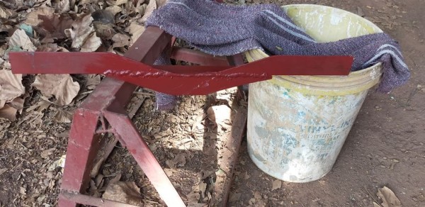 Capture 291.JPG (161.24 Kio) Vu 1734 fois début du 2ème support de fourgon avec passage de la transmission.