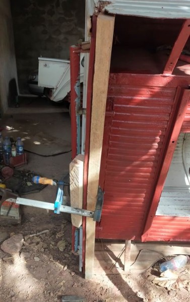 Capture 297.JPG (75.16 Kio) Vu 1696 fois redressage de la jupe arrière qui étaient bien galbée.