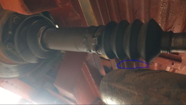 Capture 315.JPG (53.41 Kio) Vu 1823 fois J'ai vérifié qu'a cette position maxi, le cardant de touchait pas le bras ni le châssis