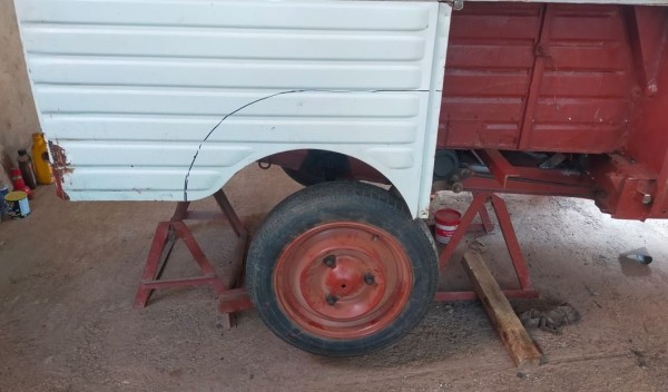 Capture 316.JPG (99.33 Kio) Vu 1816 fois J'ai tracé le profile du caisson acceptable de chaque coté