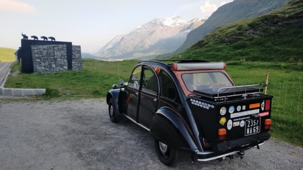 Arrivé au col du mont Cenis. Il ne fait plus que 15°c