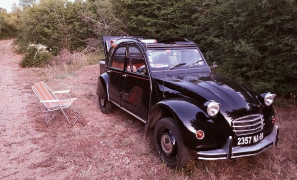 Puis j'ai pris la route en direction du parc national de krka.<br />Voici le lieu du bivouac à la tombée du jour