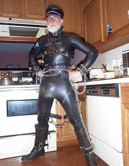 papi-latex-sm.jpg